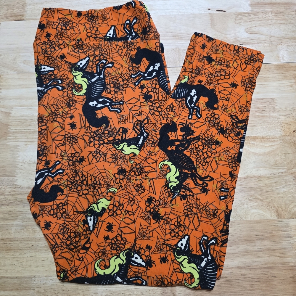Lularoe TC2 Halloween Themed Orange Leggings